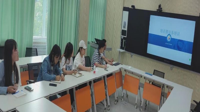 成人高考免试入学与加分：哪些情况适用，有何区别？**