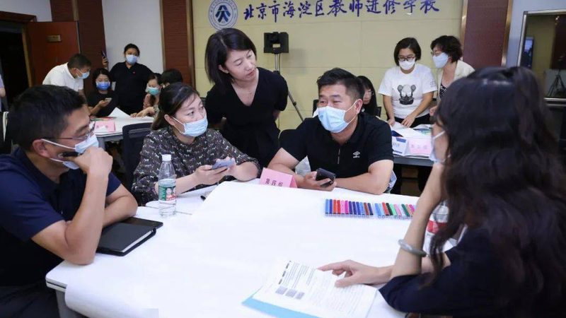 自考本科拿证速度揭秘：官方规定与实际操作